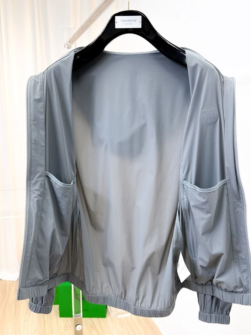 Burberry Outwear Neat 102146