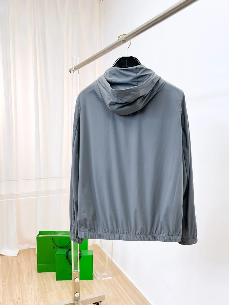 Burberry Outwear Neat 102146
