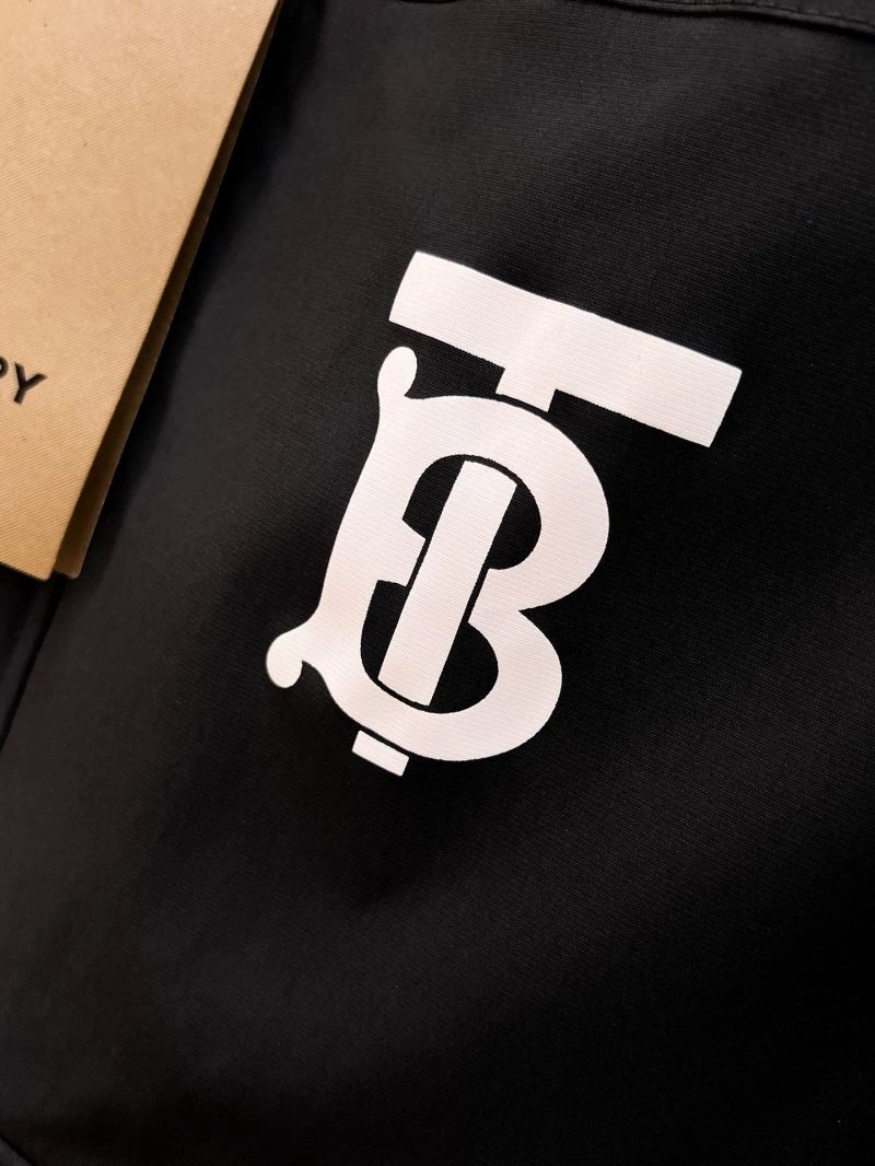 Burberry Outwear Casual 102119