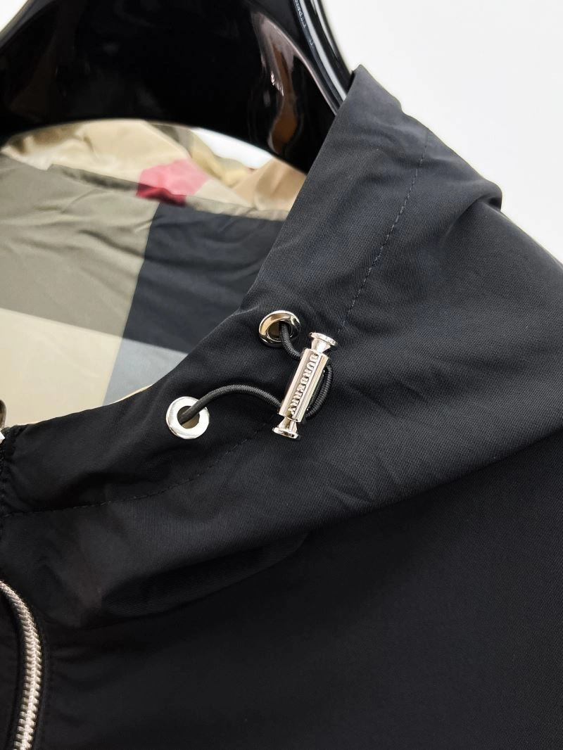 NewStyle Burberry Outwear 102122