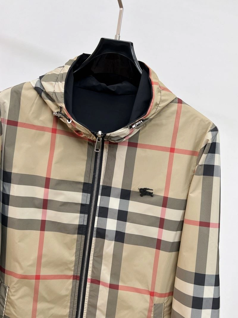 Burberry Outwear QuickDry 102121
