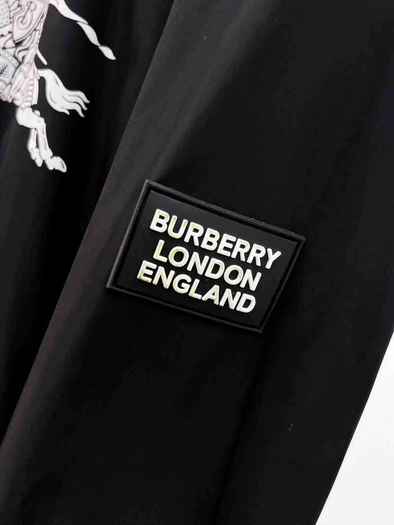Burberry Outwear Elegant 102114
