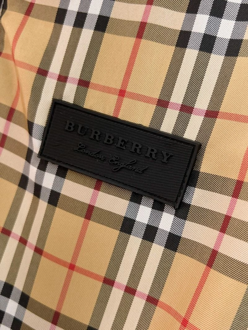 Comfortable Burberry Outwear 102109