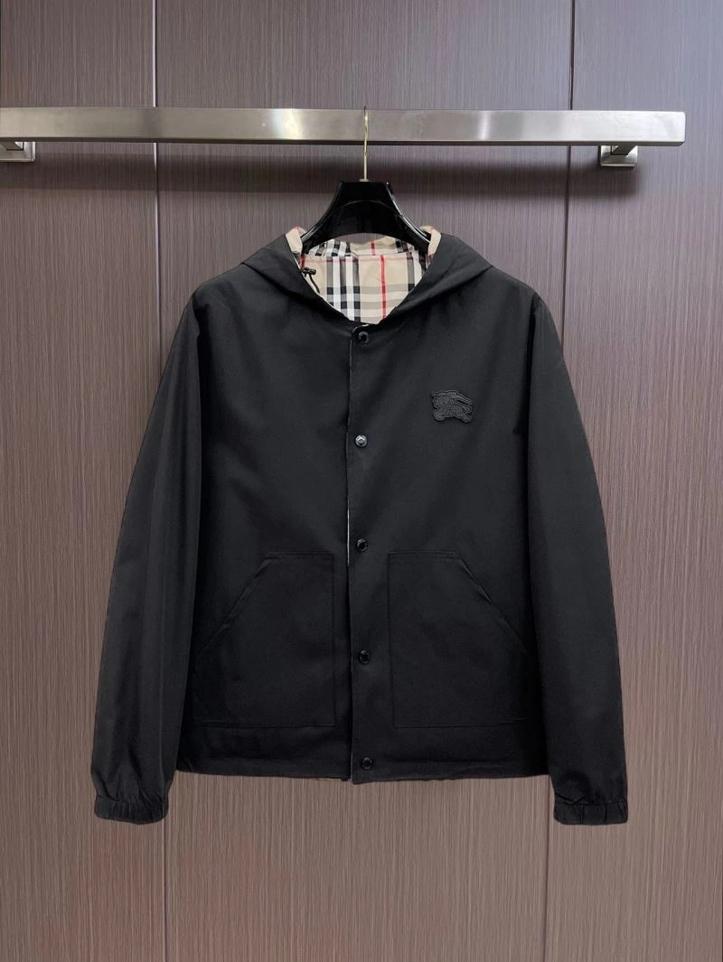 Versatile Burberry Outwear 102106