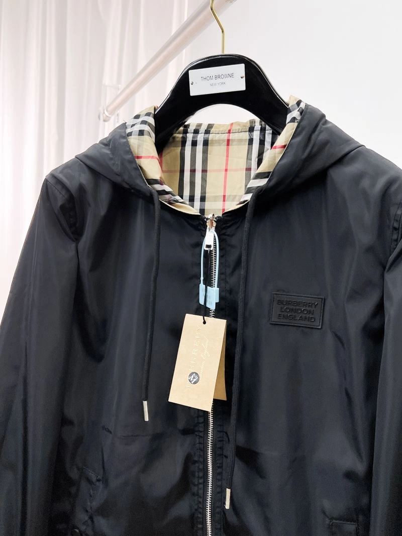 Burberry Outwear StreetReady 102101