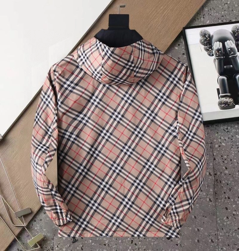 Fashionable Burberry Outwear 102127