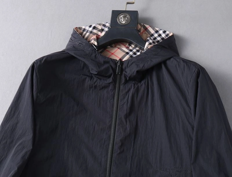 Fashionable Burberry Outwear 102127