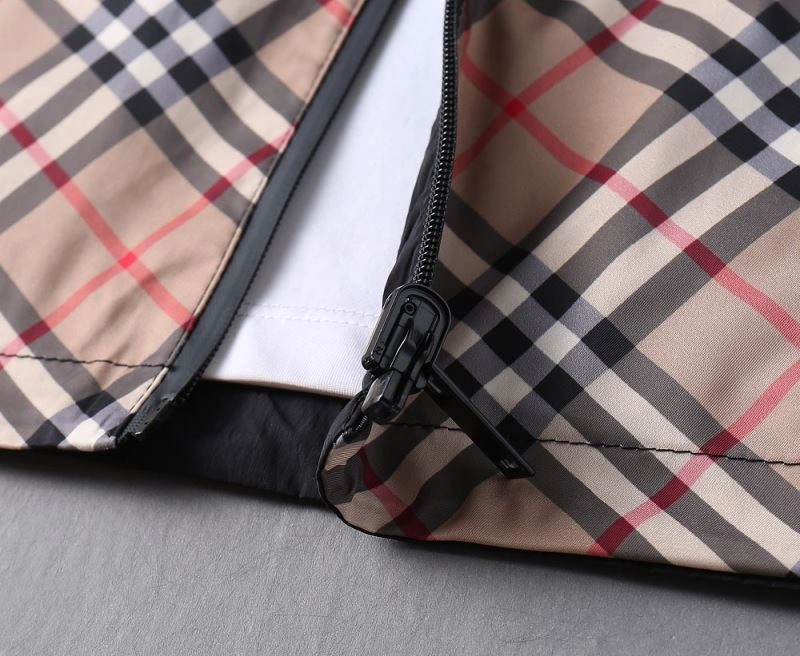 Fashionable Burberry Outwear 102127
