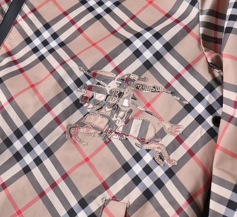 Fashionable Burberry Outwear 102127