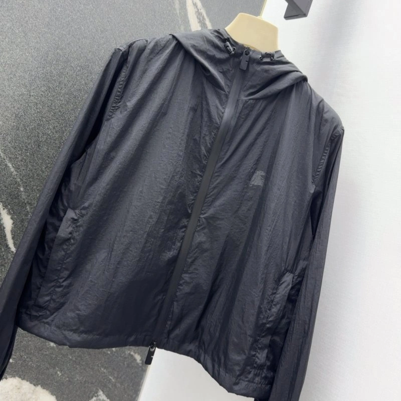 Burberry Outwear Modern 99165
