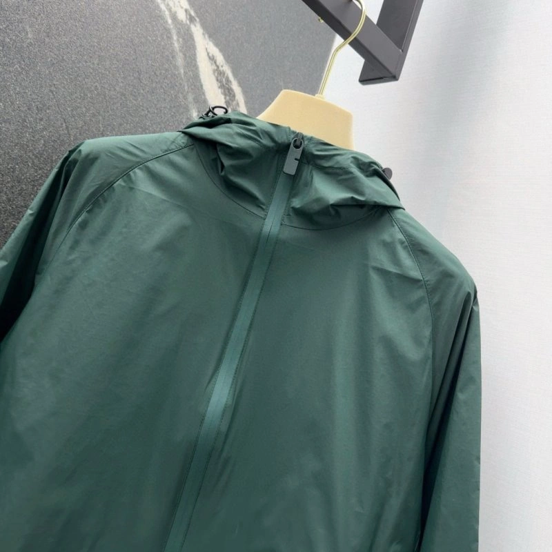 Burberry Outwear FlexibleFit 99166