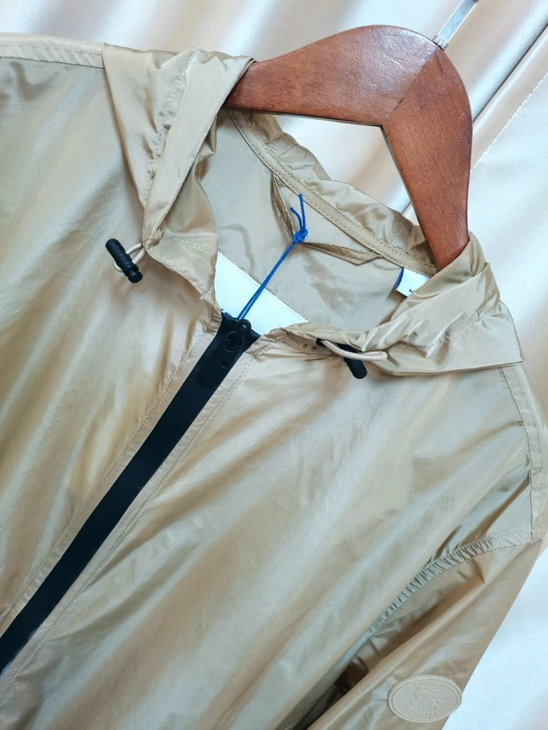 Attractive Burberry Outwear 99312
