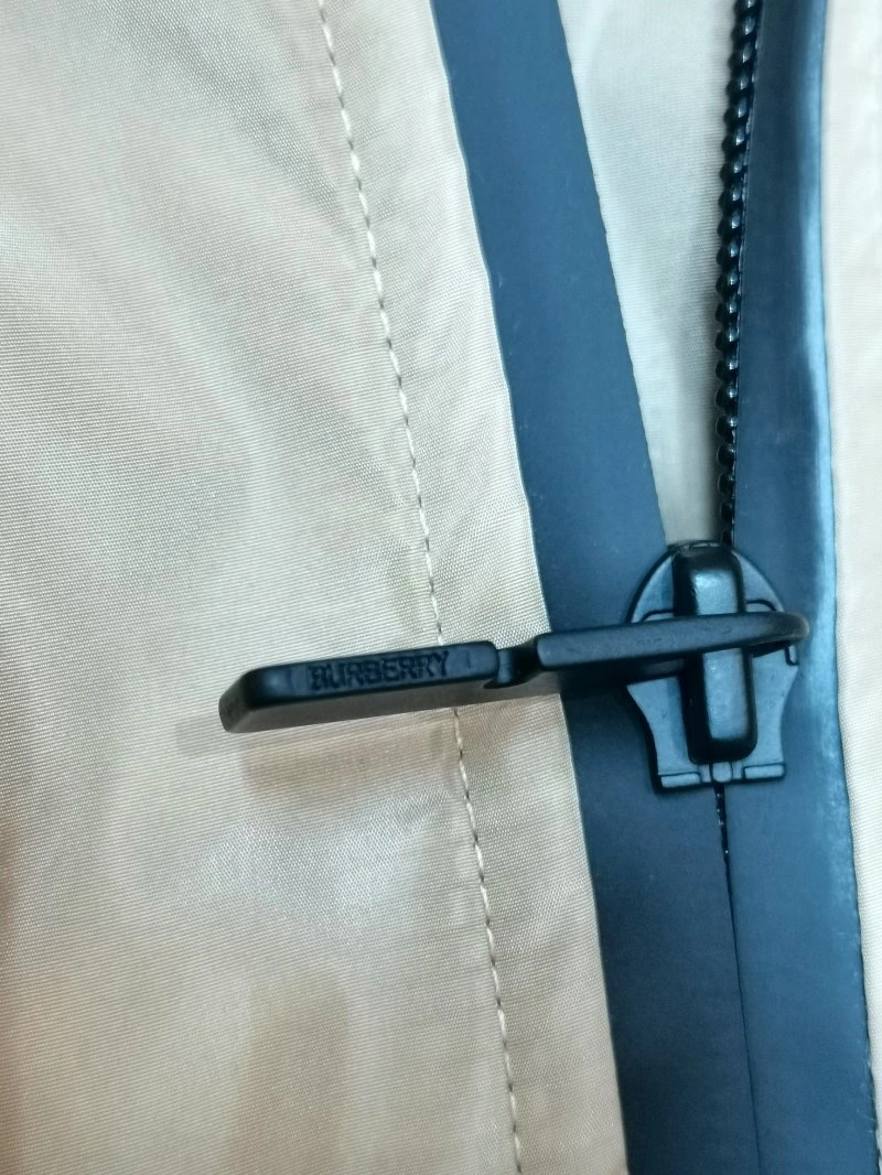 Attractive Burberry Outwear 99312