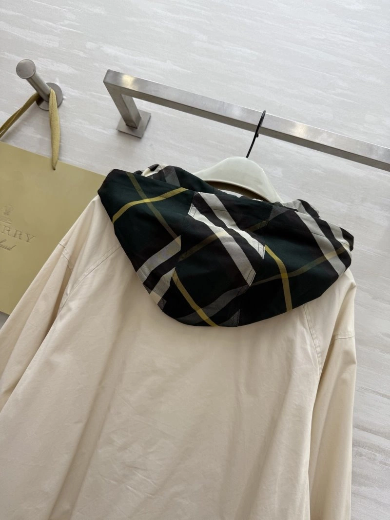 Burberry Outwear Premium 99113