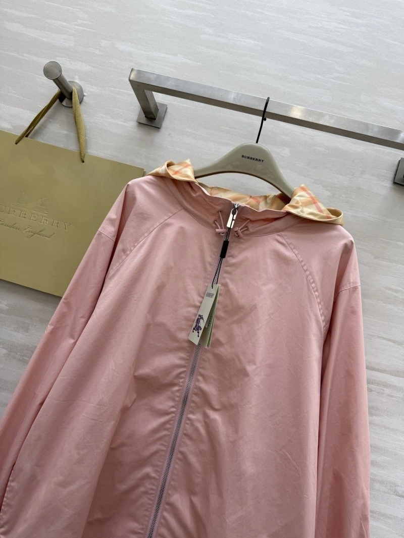 Burberry Outwear Neat 99148