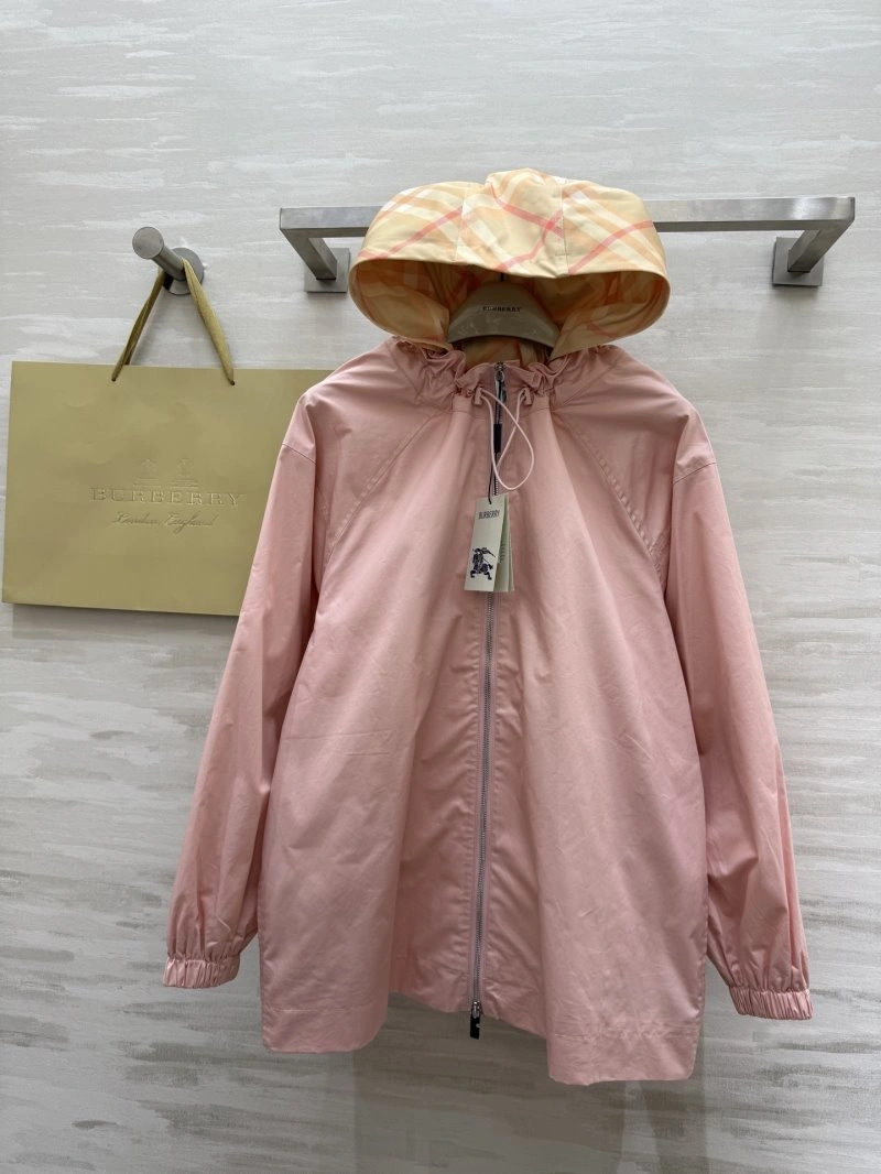 Burberry Outwear Neat 99148