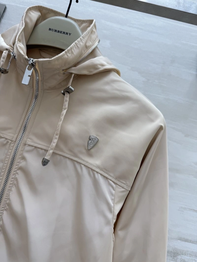 Burberry Outwear DailyWear 99110