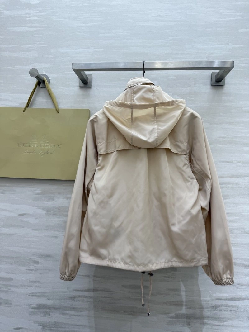 Burberry Outwear DailyWear 99110