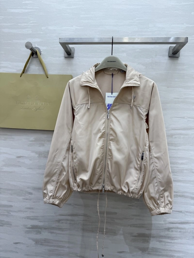 Burberry Outwear DailyWear 99110