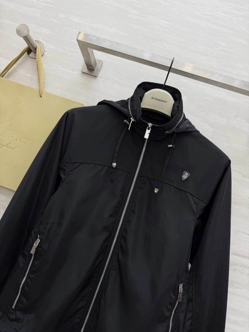 FashionForward Burberry Outwear 99109