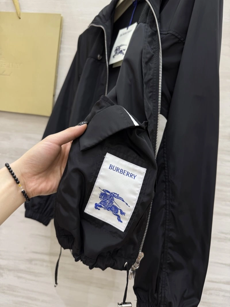 FashionForward Burberry Outwear 99109