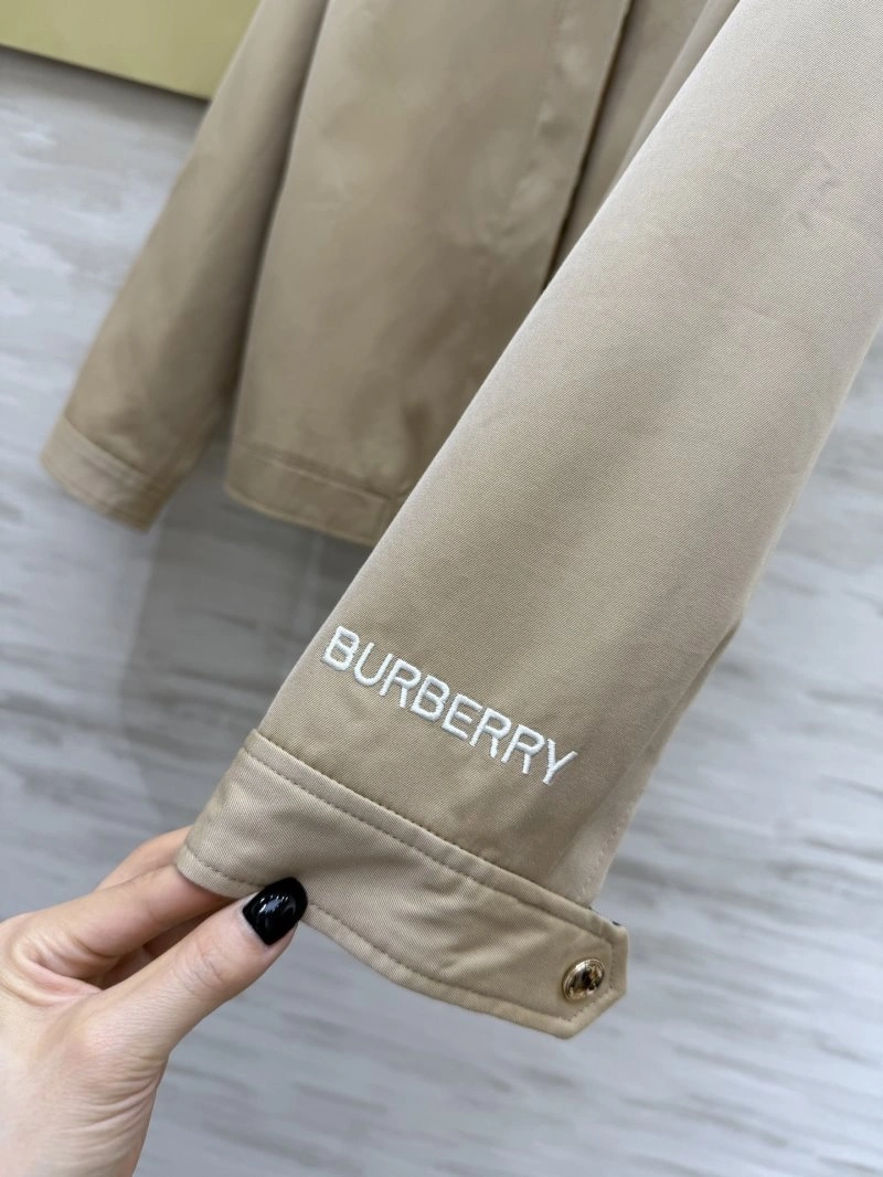 Burberry Outwear StreetReady 99145