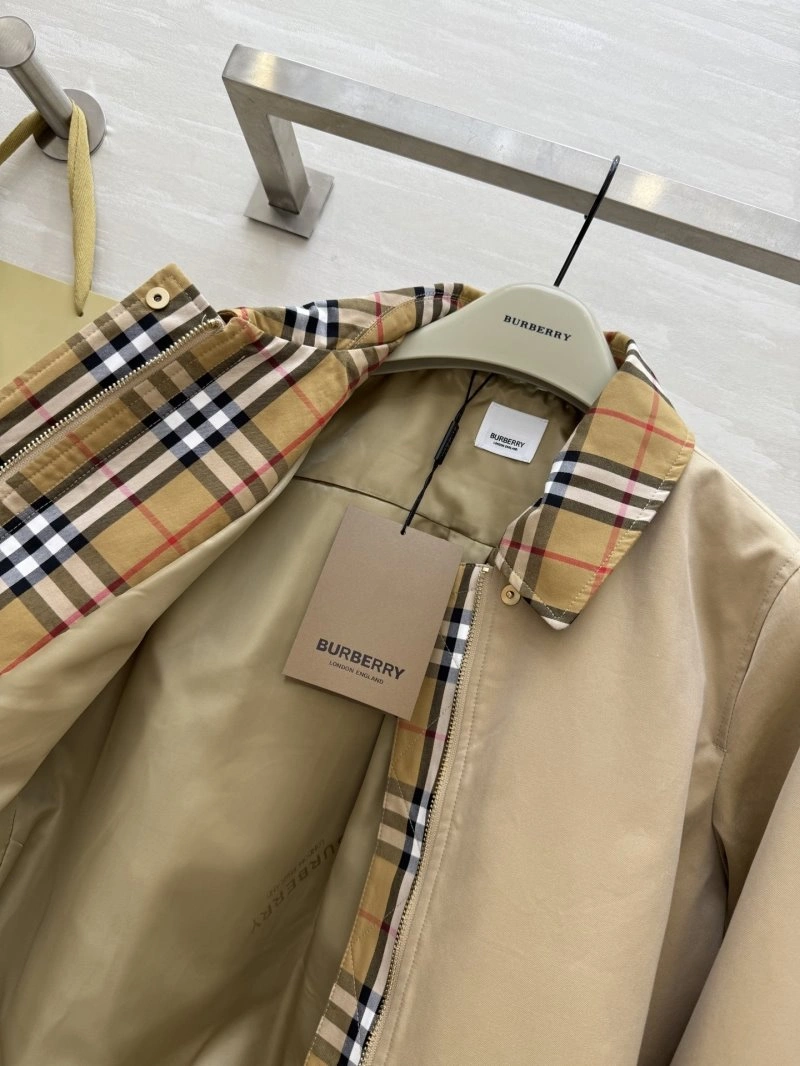 Burberry Outwear StreetReady 99145