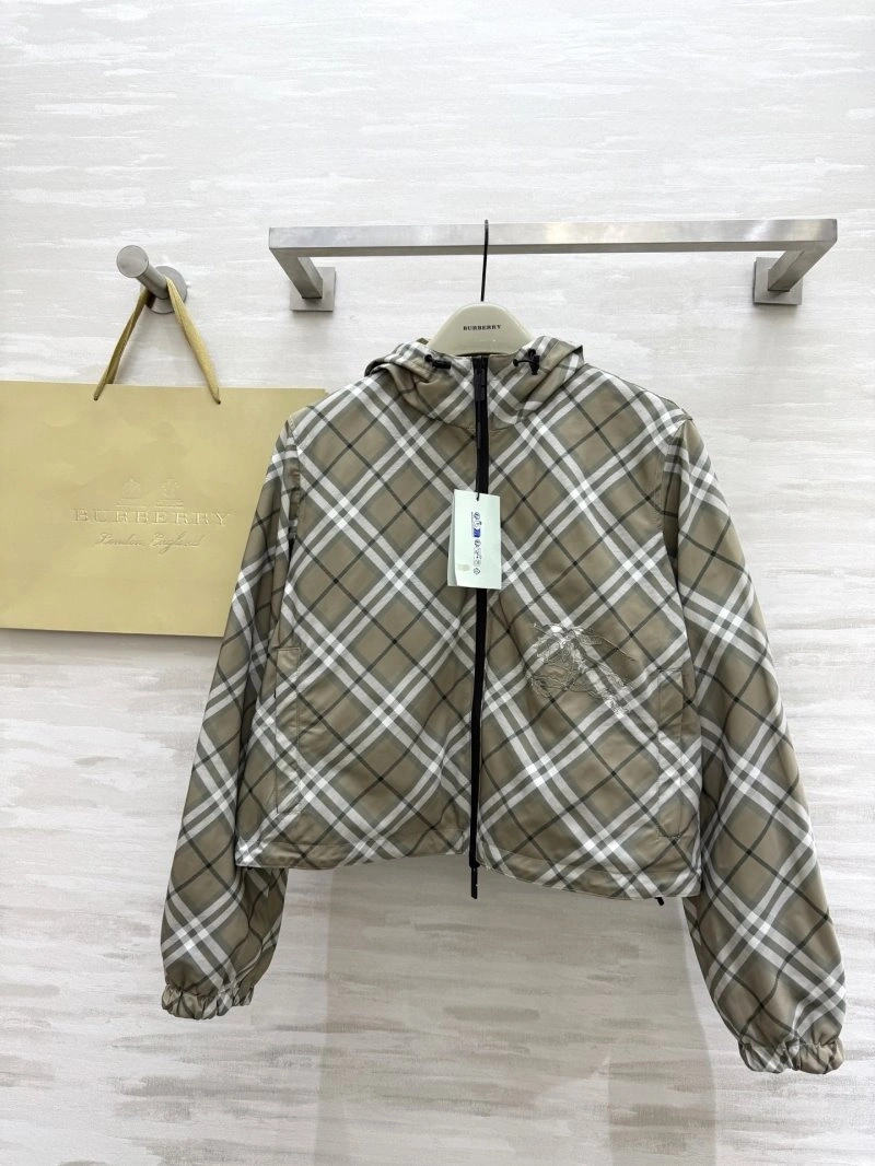 NewStyle Burberry Outwear 99107