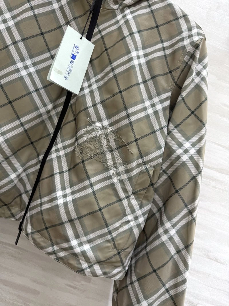 NewStyle Burberry Outwear 99107