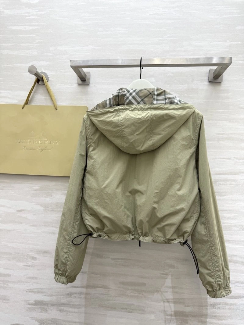 NewStyle Burberry Outwear 99107