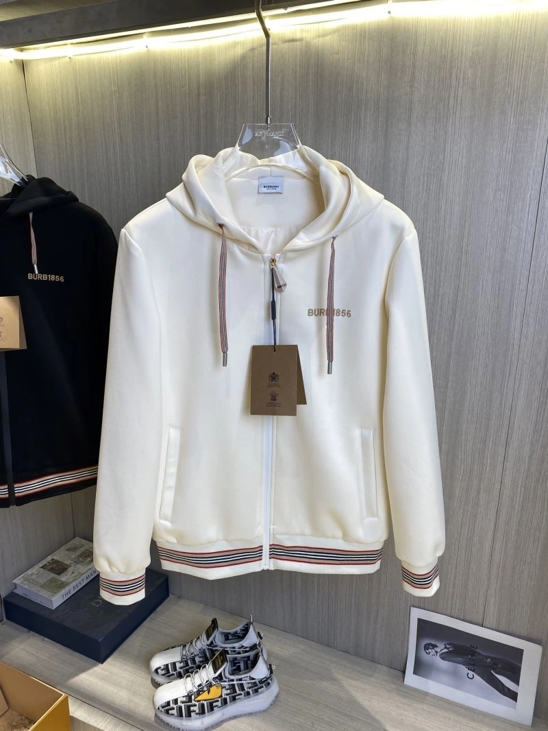 Burberry Outwear Durable 101740