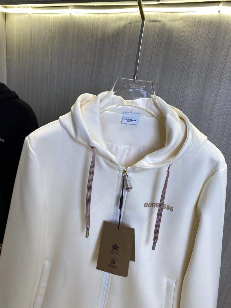 Burberry Outwear Durable 101740
