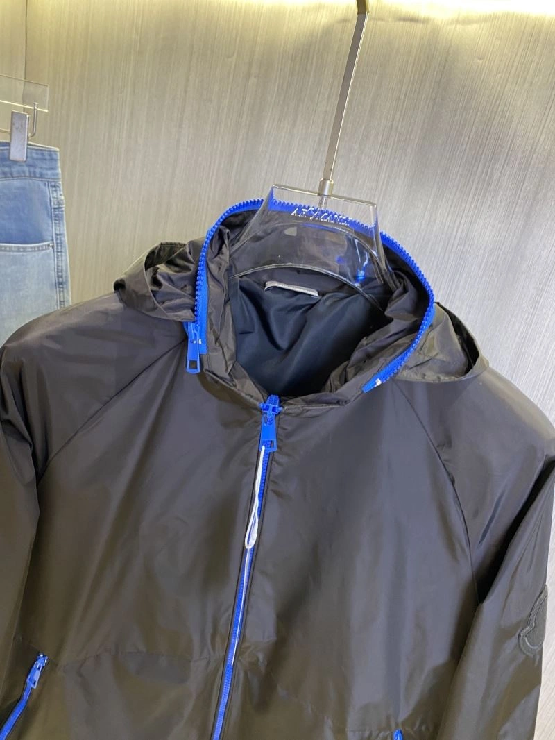 Supportive Burberry Outwear 101731
