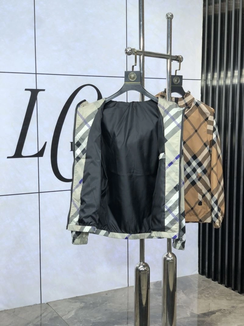 Burberry Outwear SmoothTexture 101729