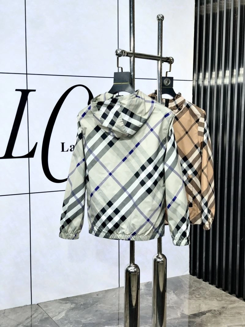 Burberry Outwear SmoothTexture 101729