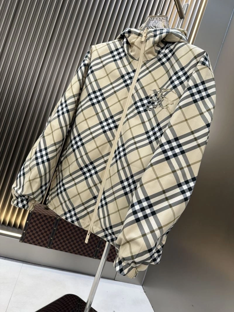 Burberry Outwear OdorResistant 101726