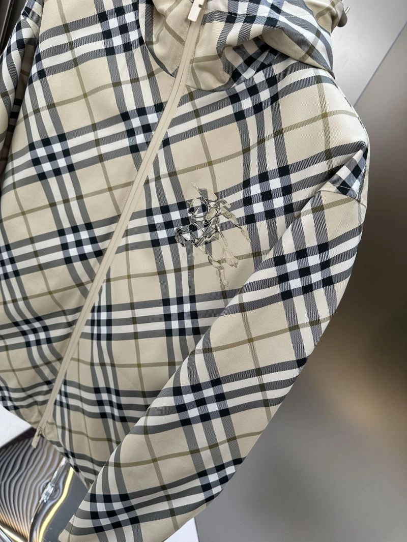 Burberry Outwear OdorResistant 101726