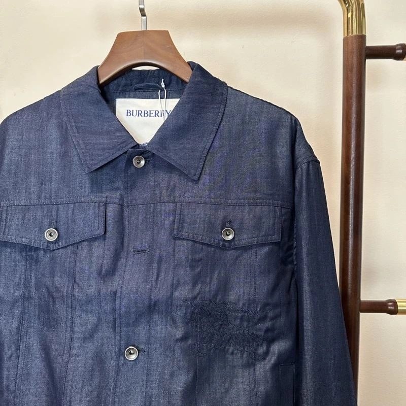 Burberry Outwear Breathable 101709