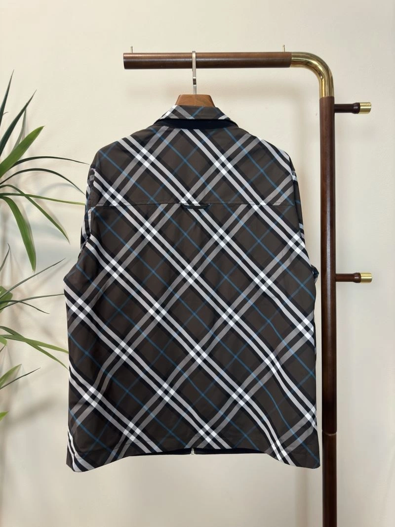 Burberry Outwear Bright 101711