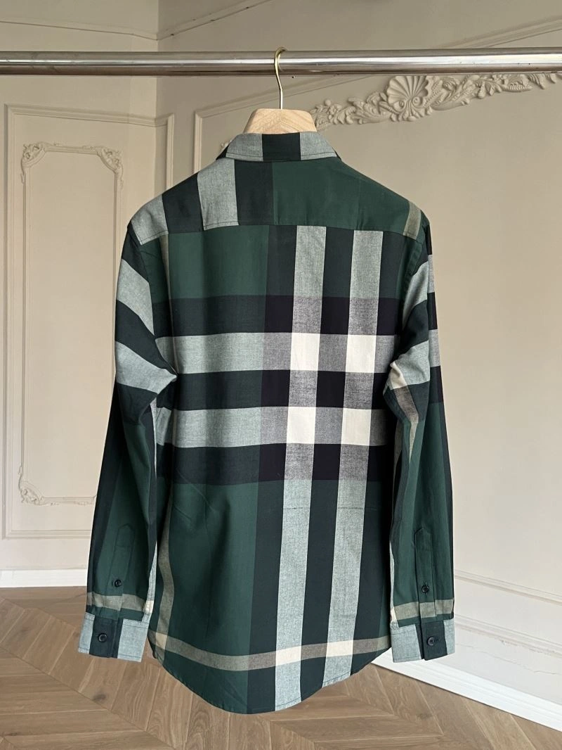 Burberry Outwear GoAnywhere 101722