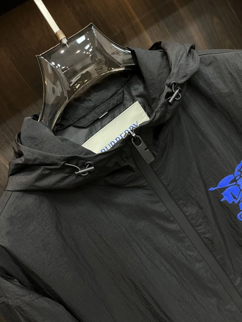 QuickDry Burberry Outwear 101706