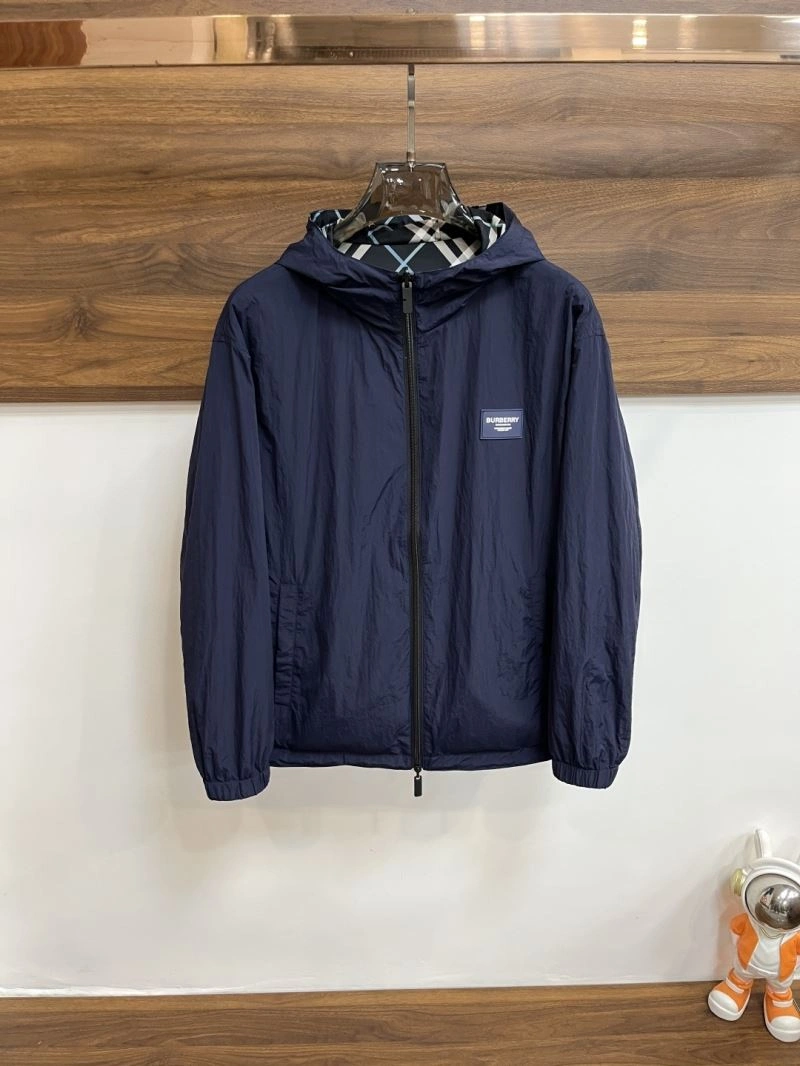 Comfortable Burberry Outwear 101707