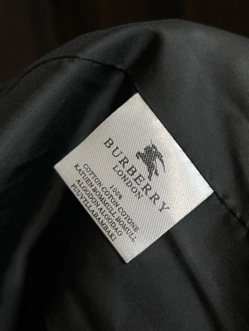 Contemporary Burberry Outwear 101708