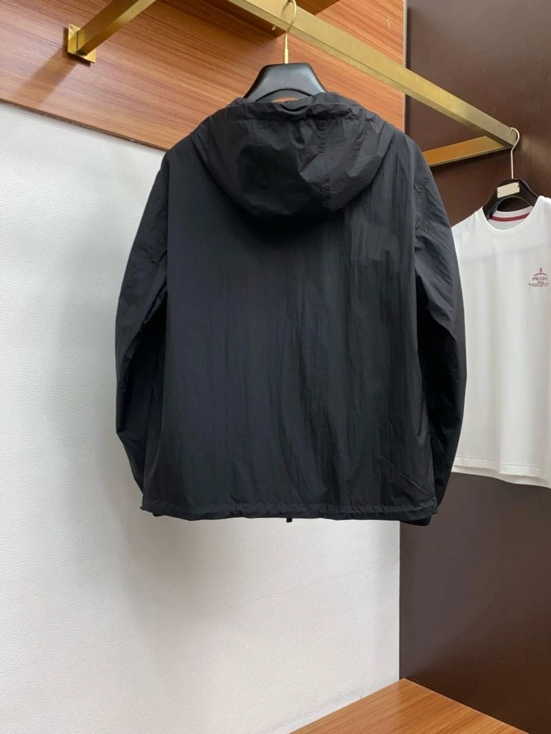 OnTrend Burberry Outwear 101739