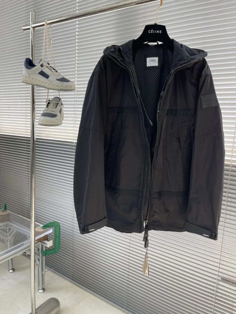 Burberry Outwear Stylish 101735