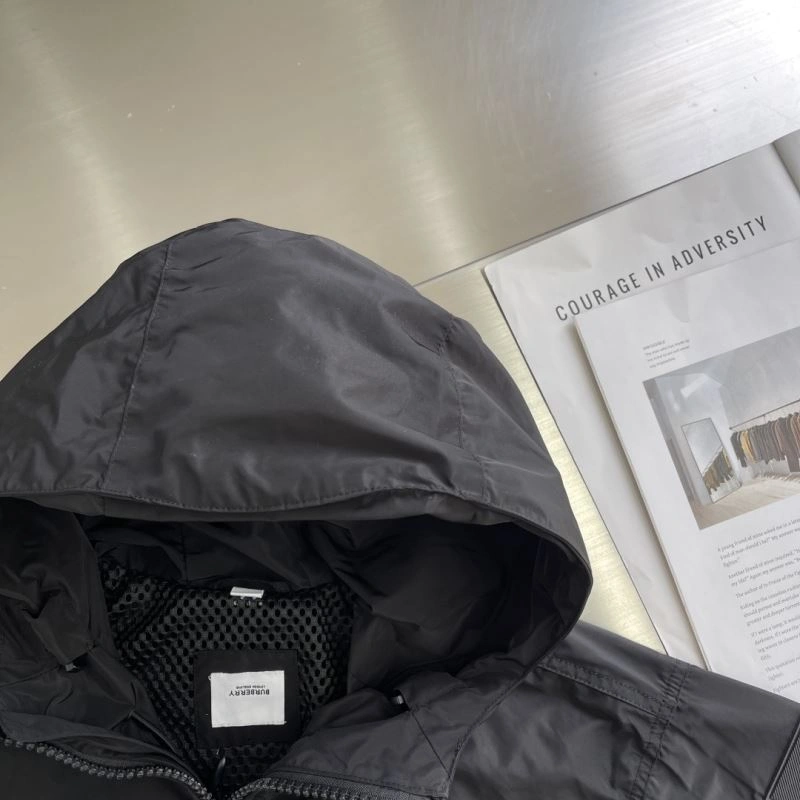 Burberry Outwear Stylish 101735