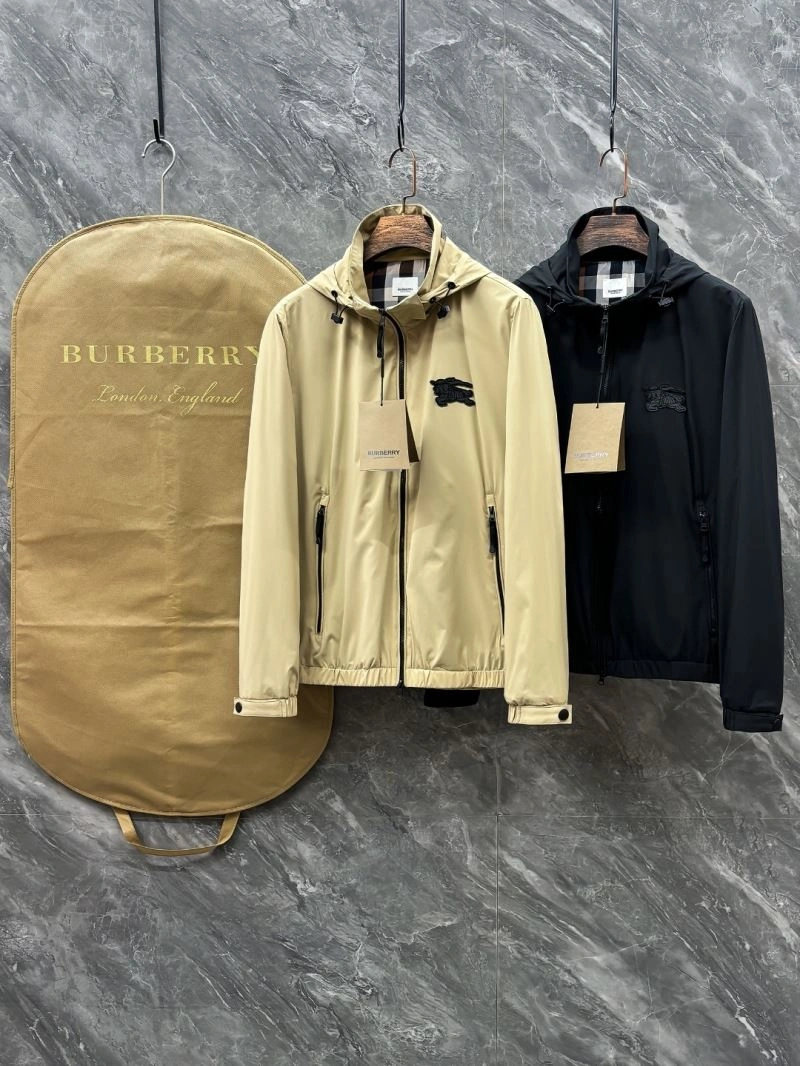 Burberry Outwear Effortless 101691