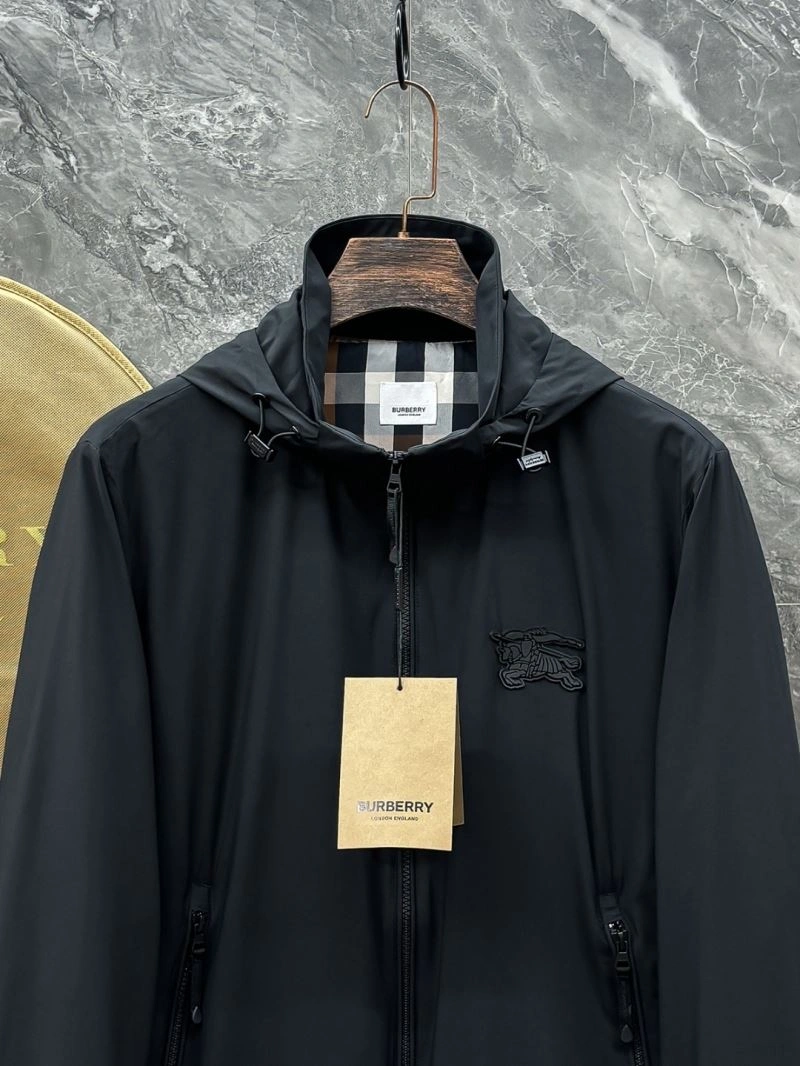 Burberry Outwear Effortless 101691