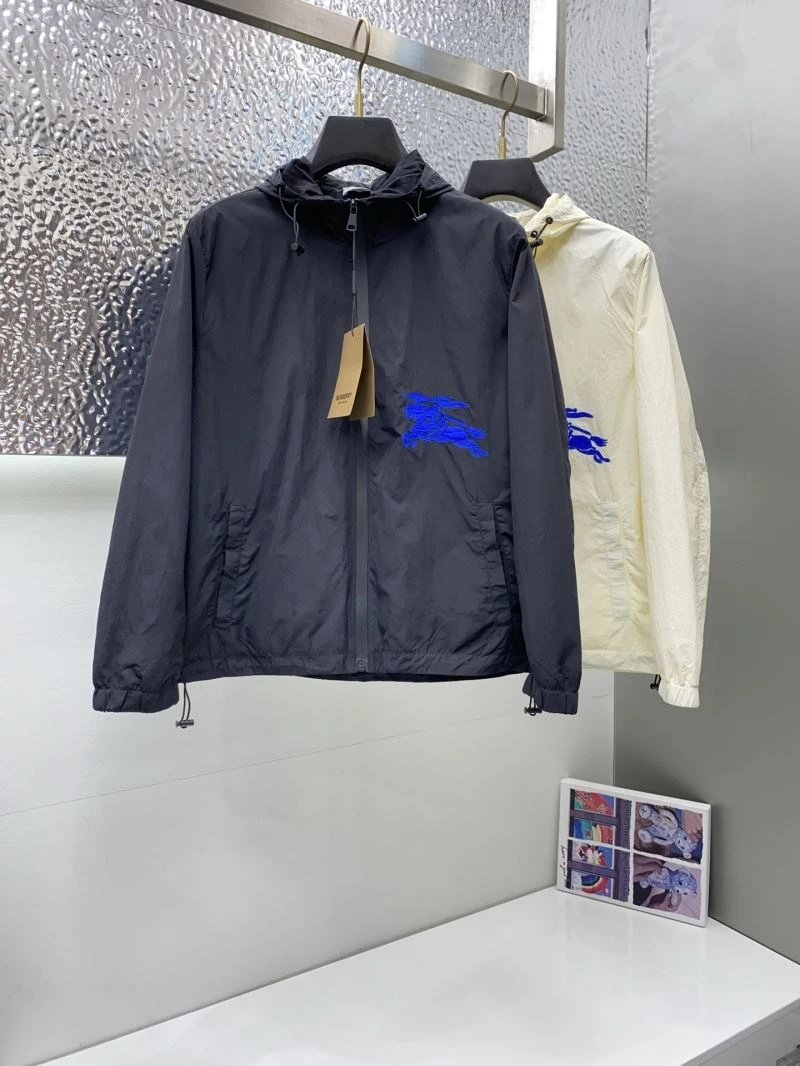Burberry Outwear TravelReady 101689