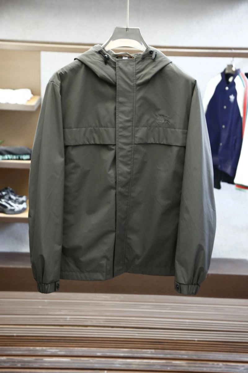 ZeroBulk Burberry Outwear 101682